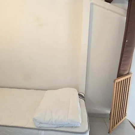 Cozy Air-conditioned House In Сasa de vacaciones *