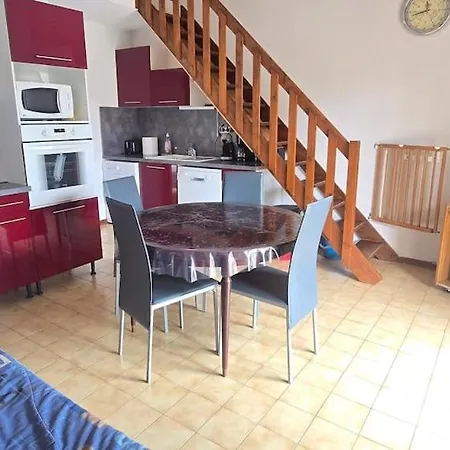 Сasa de vacaciones Cozy Air-conditioned House In